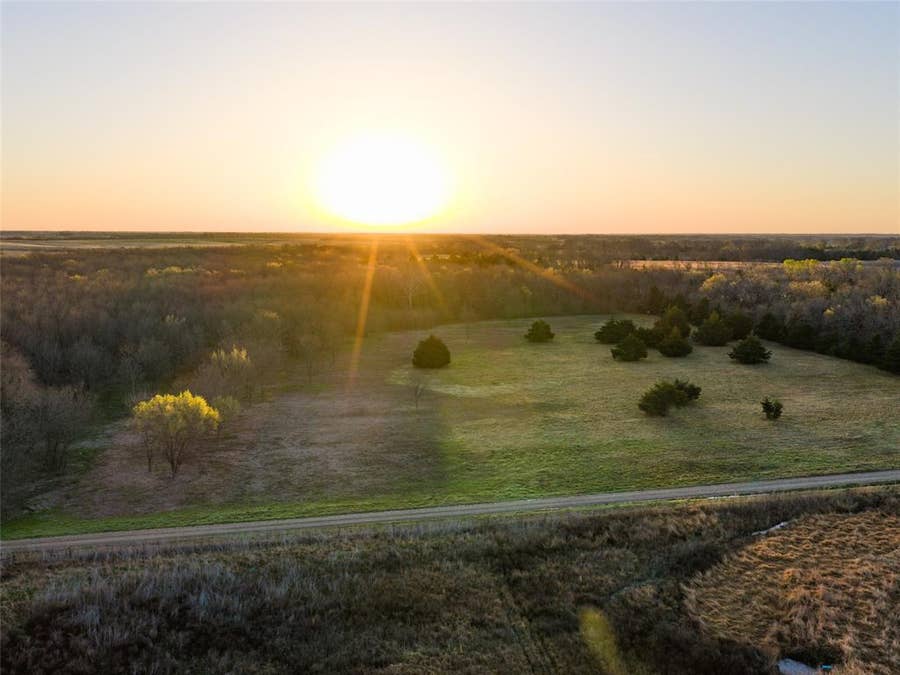 Property photo for TBD County Road 3550, Honey Grove, TX