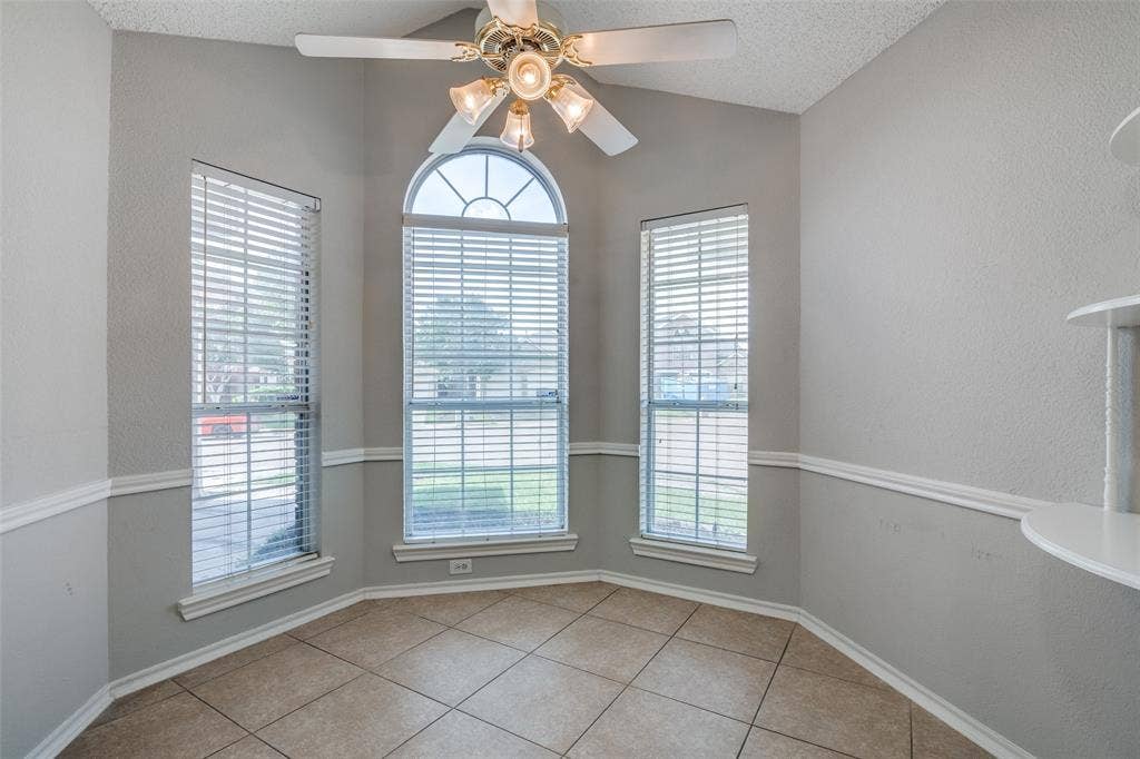 2916 Renaissance Circle, Dallas, TX 75287 2916 Renaissance Circle, Dallas, TX 75287