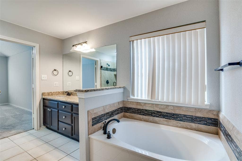 2916 Renaissance Circle, Dallas, TX 75287 2916 Renaissance Circle, Dallas, TX 75287