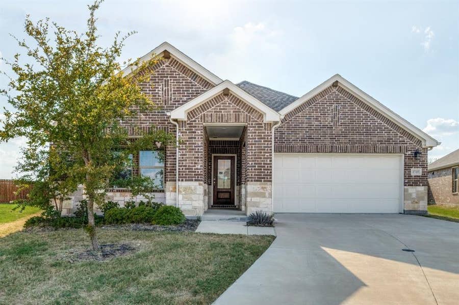 Property photo for 4700 Shamrock Hill Lane, Princeton, TX