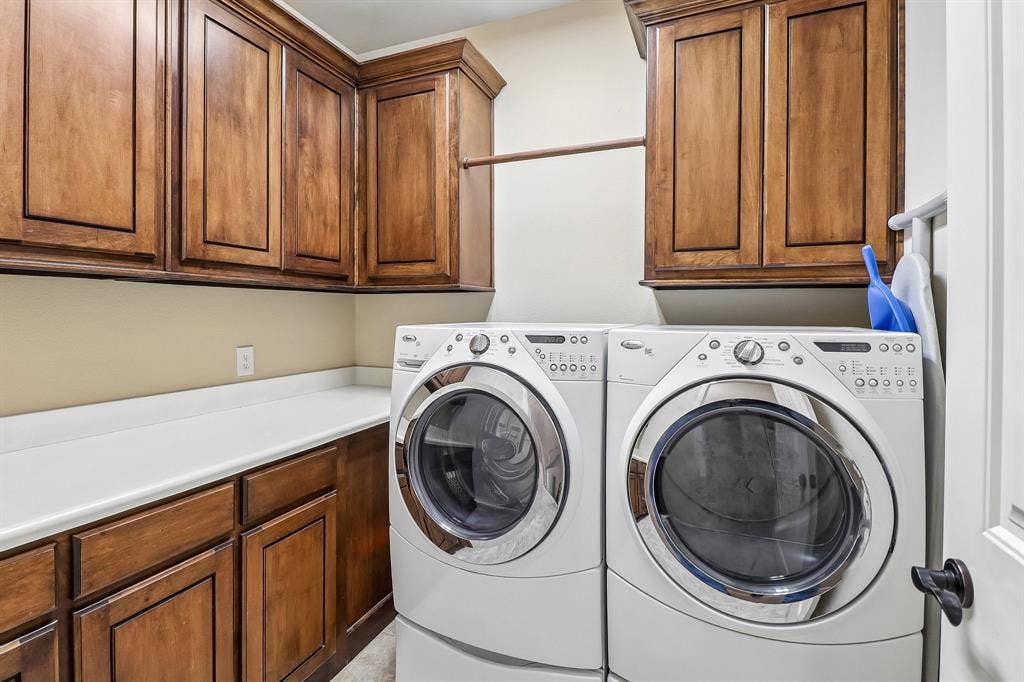 7209 Hill Country Court, Midlothian, TX 76065 7209 Hill Country Court, Midlothian, TX 76065