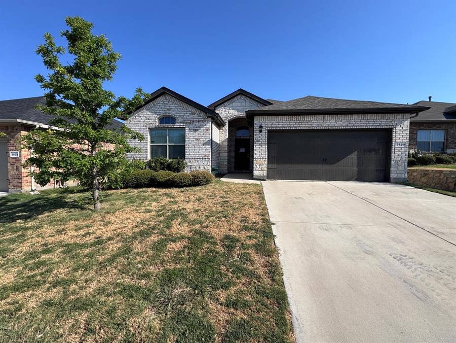 Property photo for 9604 Hickory Knob Drive, Fort Worth, TX