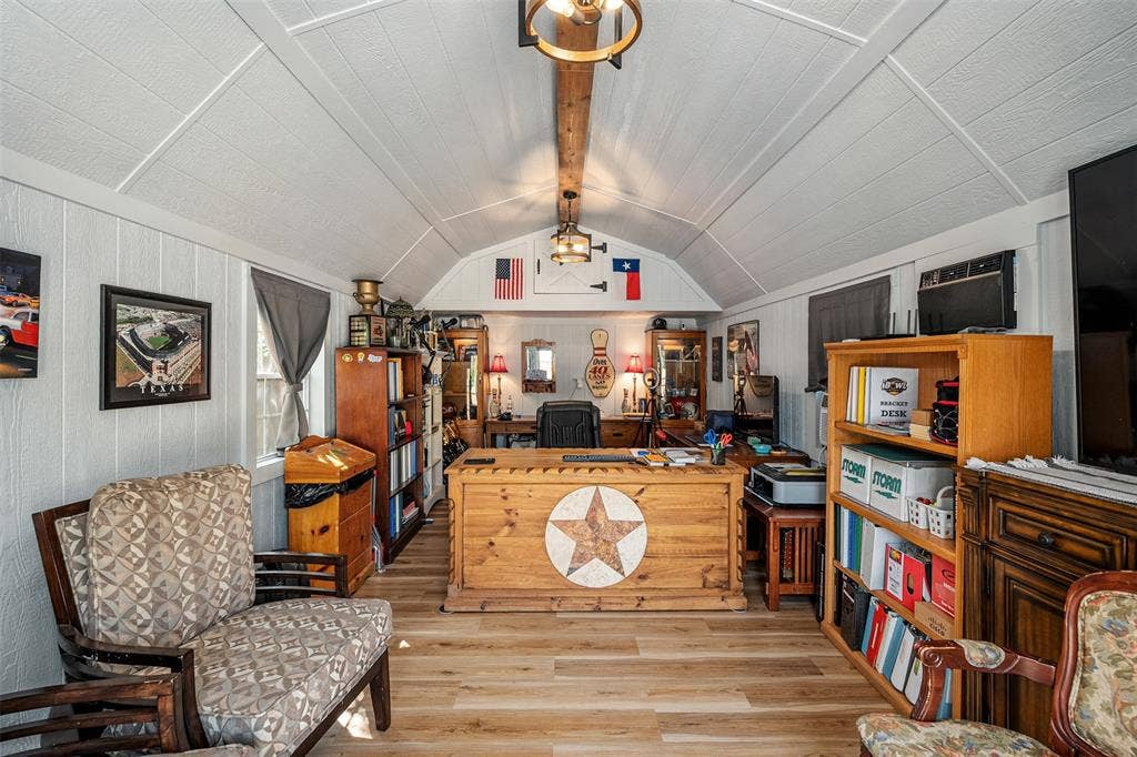 101 Merry Way, Gun Barrel City, TX 75156 Outside flex space with heat and air, bedroom, office, she shed or anything you can image