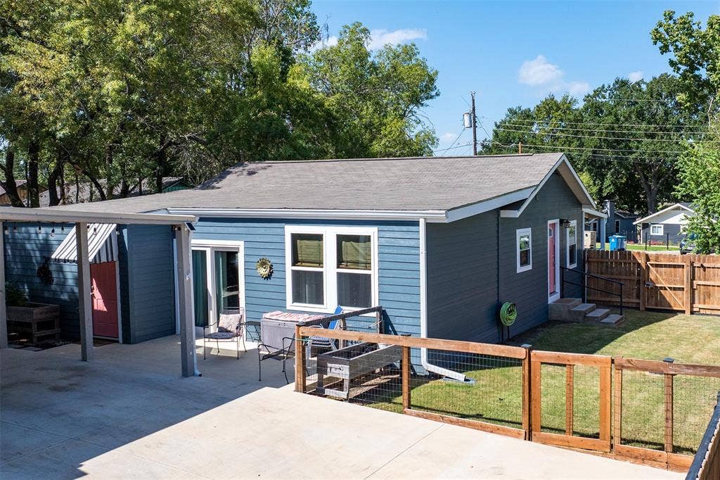 101 Merry Way, Gun Barrel City, TX 75156 Fenced in yard for the dogs