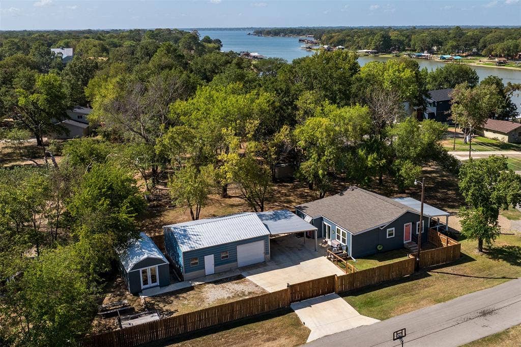 101 Merry Way, Gun Barrel City, TX 75156 View of the lake from your front porch
