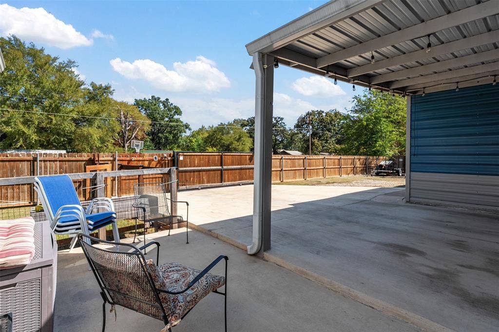 101 Merry Way, Gun Barrel City, TX 75156 Corner lot