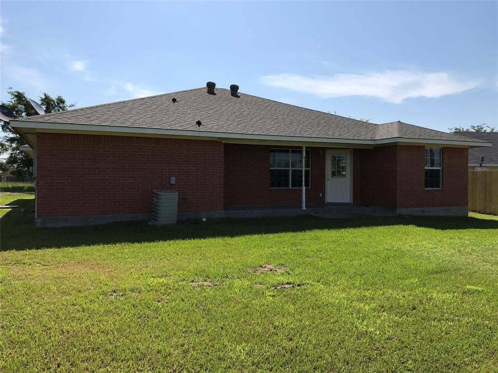 309 WINDJAMMER Road, Gun Barrel City, TX 75156 309 WINDJAMMER Road, Gun Barrel City, TX 75156
