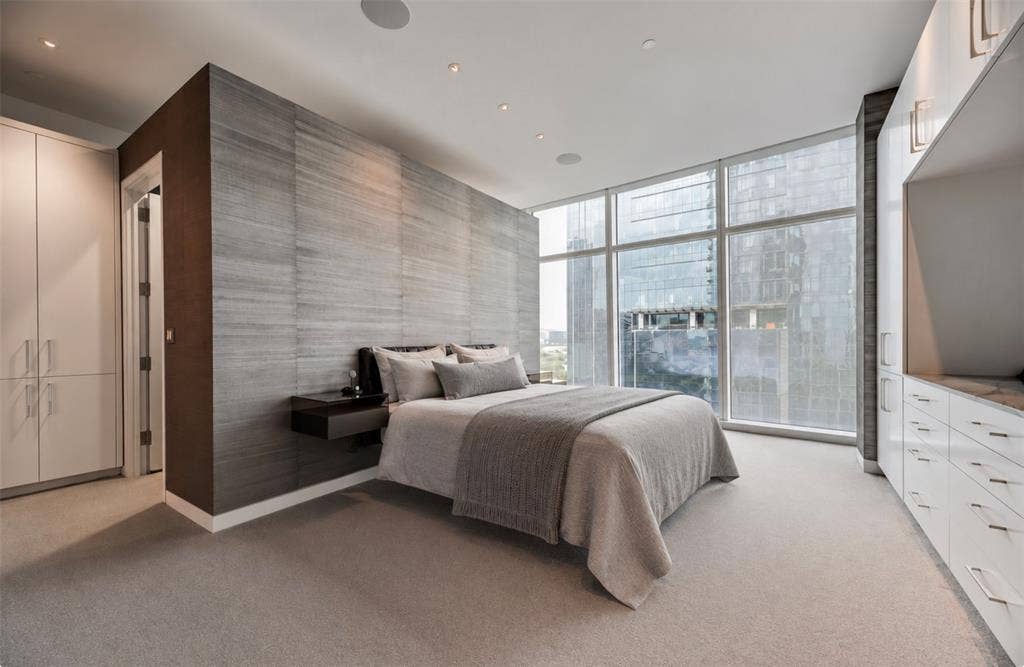 1918 Olive Street, #1002, Dallas, TX 75201 1918 Olive Street, #1002, Dallas, TX 75201