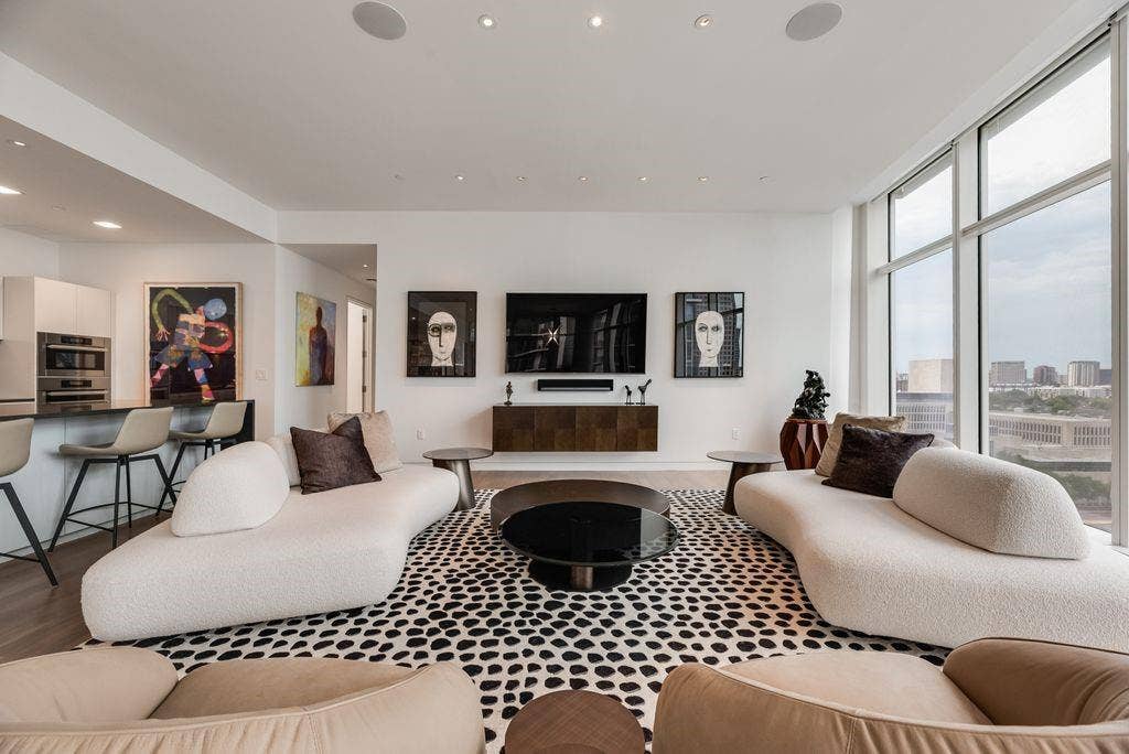 1918 Olive Street, #1002, Dallas, TX 75201 1918 Olive Street, #1002, Dallas, TX 75201
