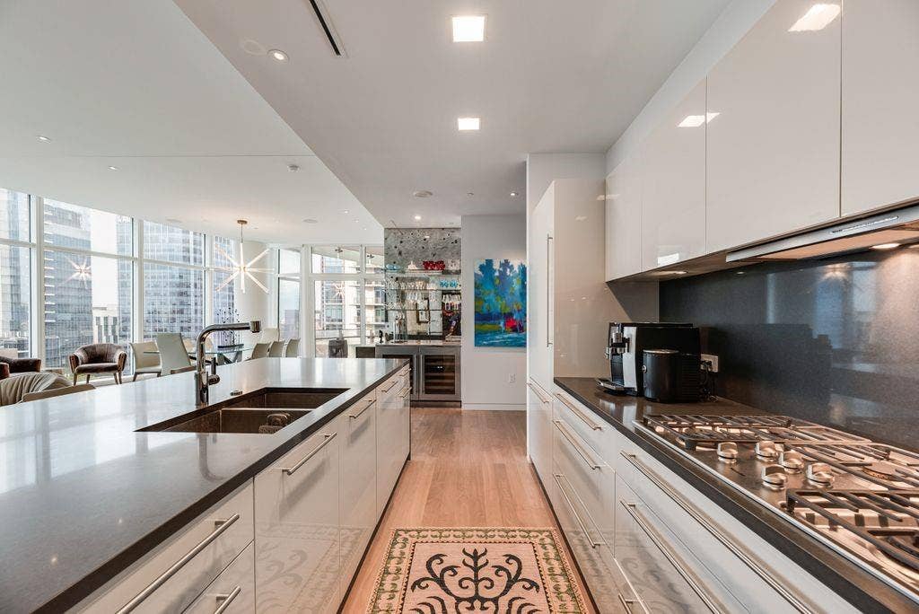1918 Olive Street, #1002, Dallas, TX 75201 1918 Olive Street, #1002, Dallas, TX 75201