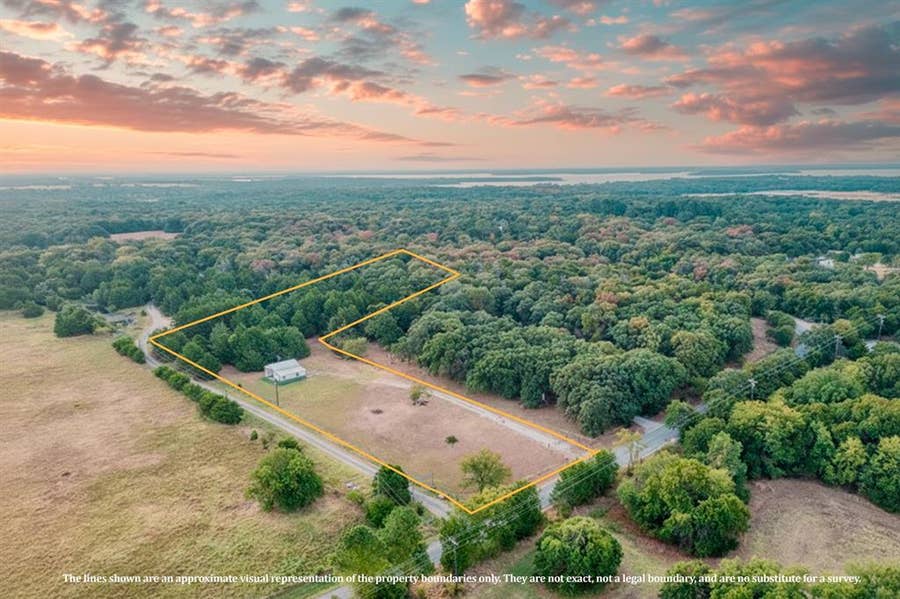 Property photo for 495 Blackjack Road, Valley View, TX
