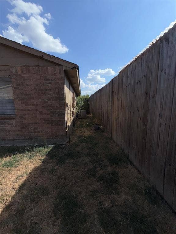 9419 Culberson Street, Dallas, TX 75227 9419 Culberson Street, Dallas, TX 75227