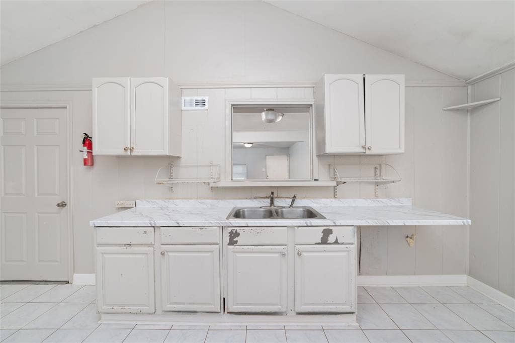 11715 Almeda Genoa Road, Houston, TX 77034 11715 Almeda Genoa Road, Houston, TX 77034
