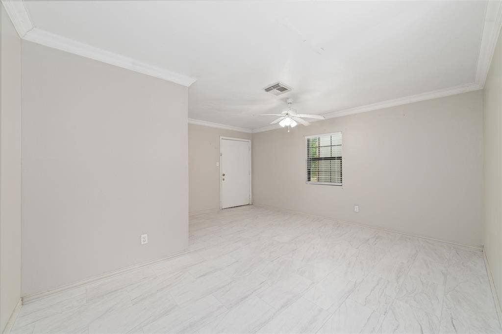 11715 Almeda Genoa Road, Houston, TX 77034 11715 Almeda Genoa Road, Houston, TX 77034