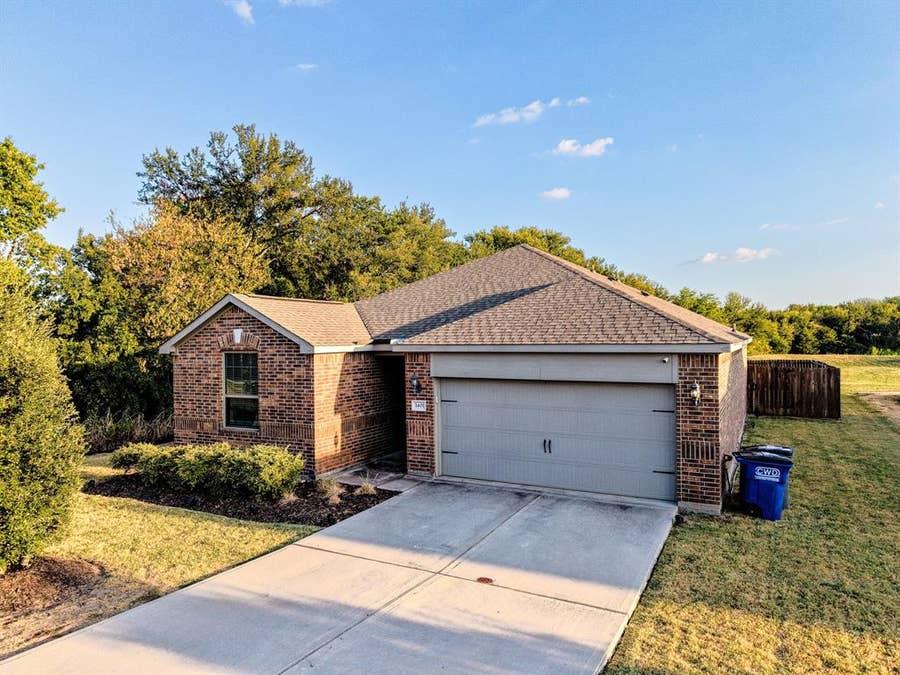 Property photo for 1401 Park Trails Boulevard, Princeton, TX