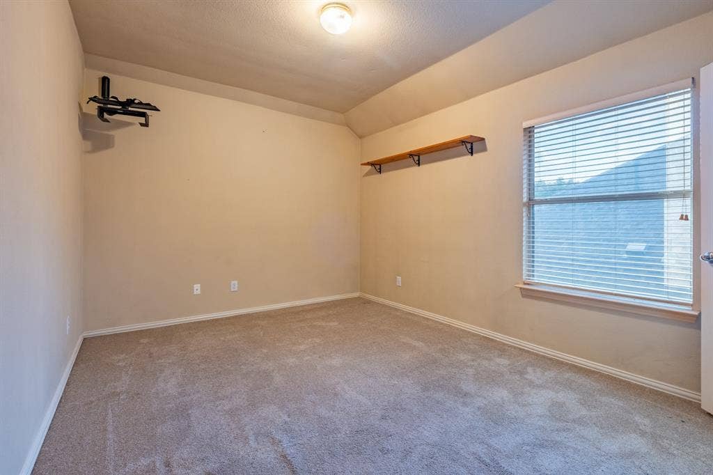 1619 Mallard Drive, Corinth, TX 76210