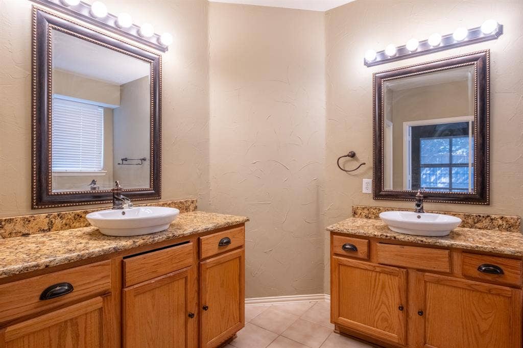 1619 Mallard Drive, Corinth, TX 76210