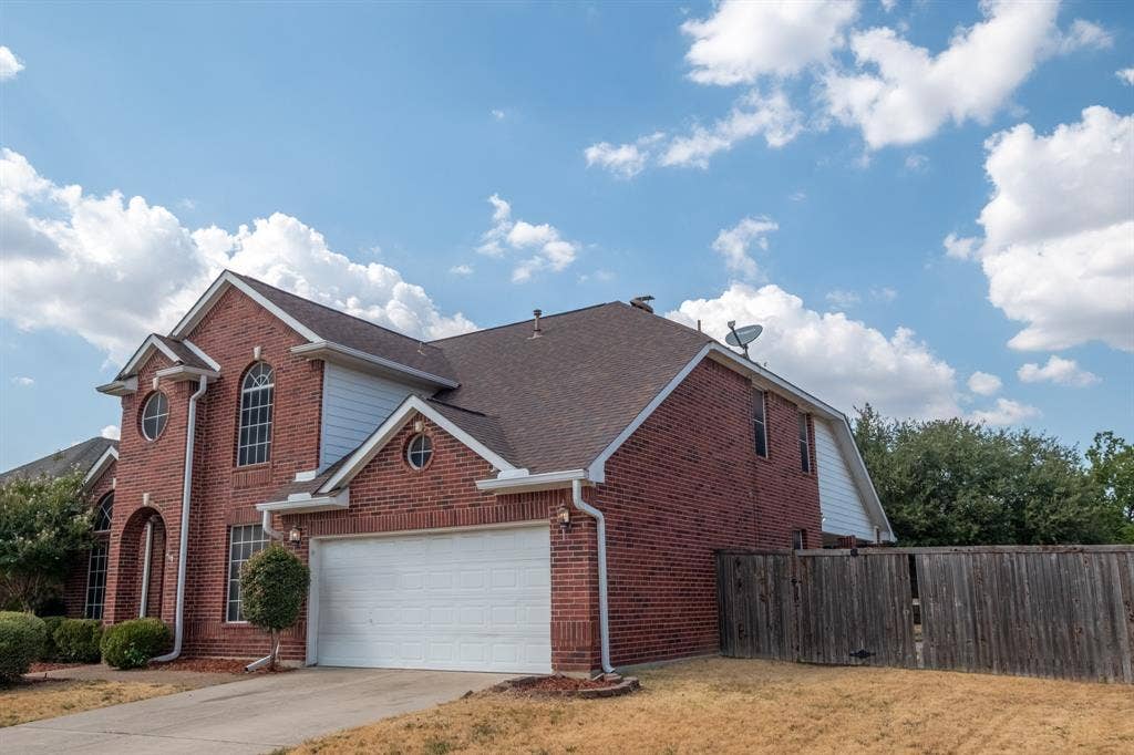 1619 Mallard Drive, Corinth, TX 76210