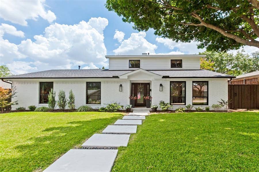 Property photo for 411 Ridgewood Drive, Richardson, TX