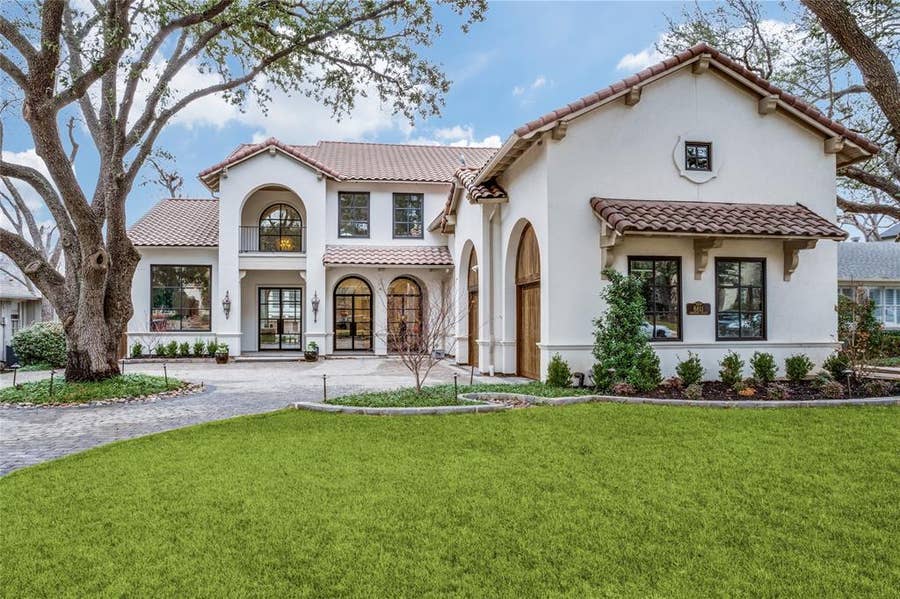 Property photo for 6811 Aberdeen Avenue, Dallas, TX