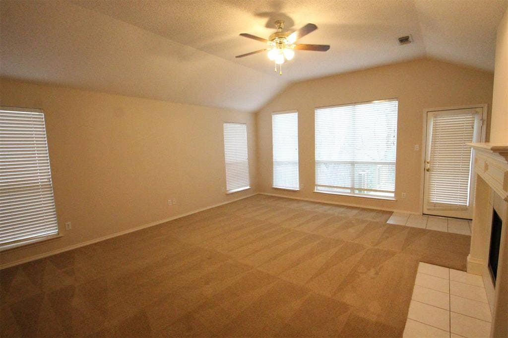 2920 COVENTRY LN, McKinney, TX 75069 2920 COVENTRY LN, McKinney, TX 75069