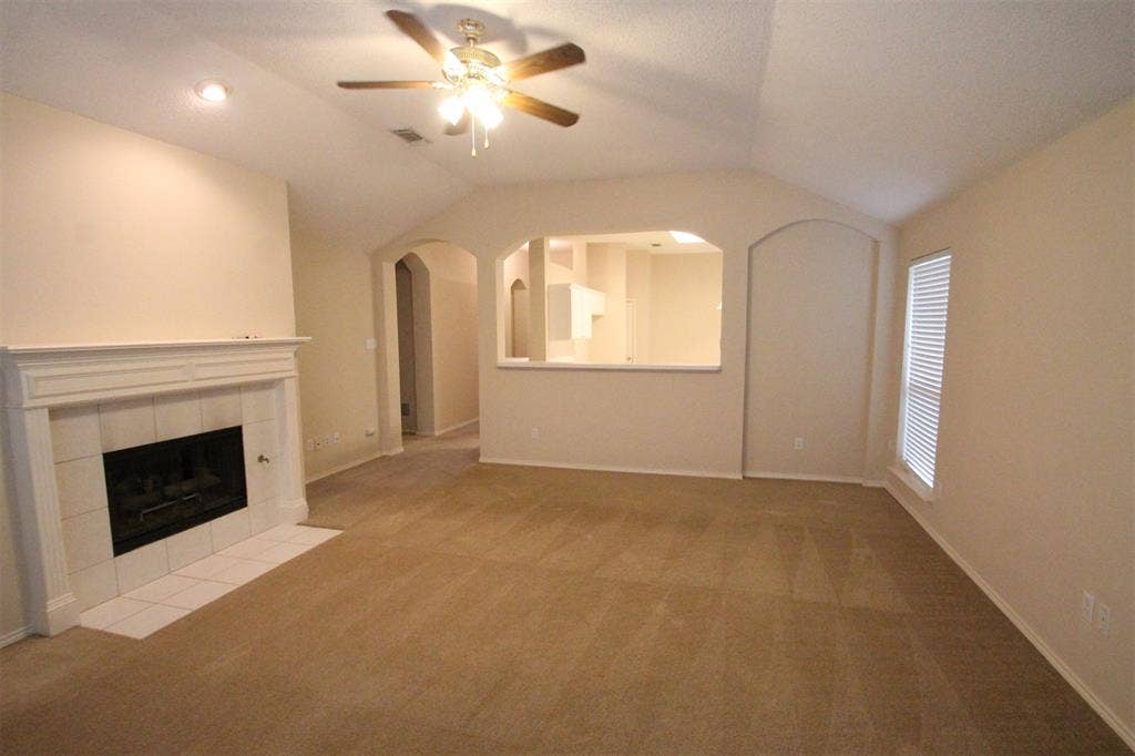 2920 COVENTRY LN, McKinney, TX 75069 2920 COVENTRY LN, McKinney, TX 75069