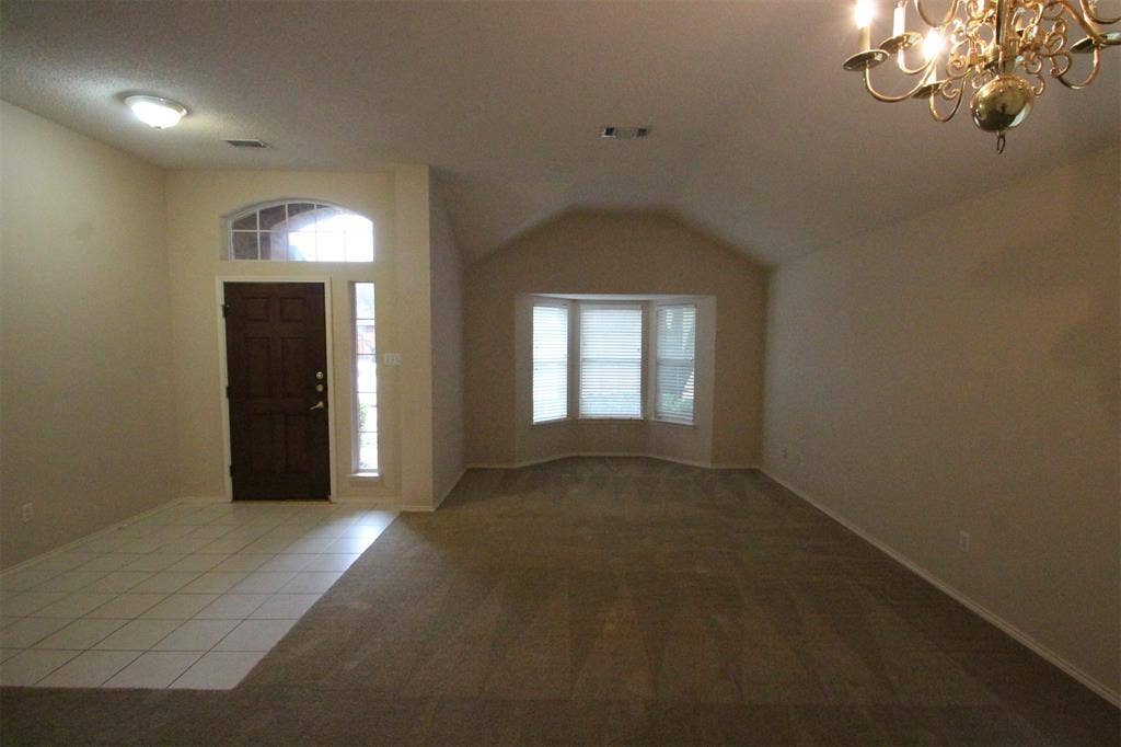 2920 COVENTRY LN, McKinney, TX 75069 2920 COVENTRY LN, McKinney, TX 75069