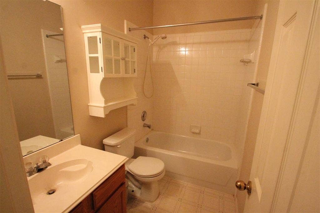 2920 COVENTRY LN, McKinney, TX 75069 2920 COVENTRY LN, McKinney, TX 75069