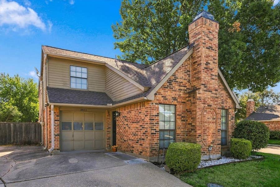 Property photo for 2831 Harbinger Lane, Dallas, TX