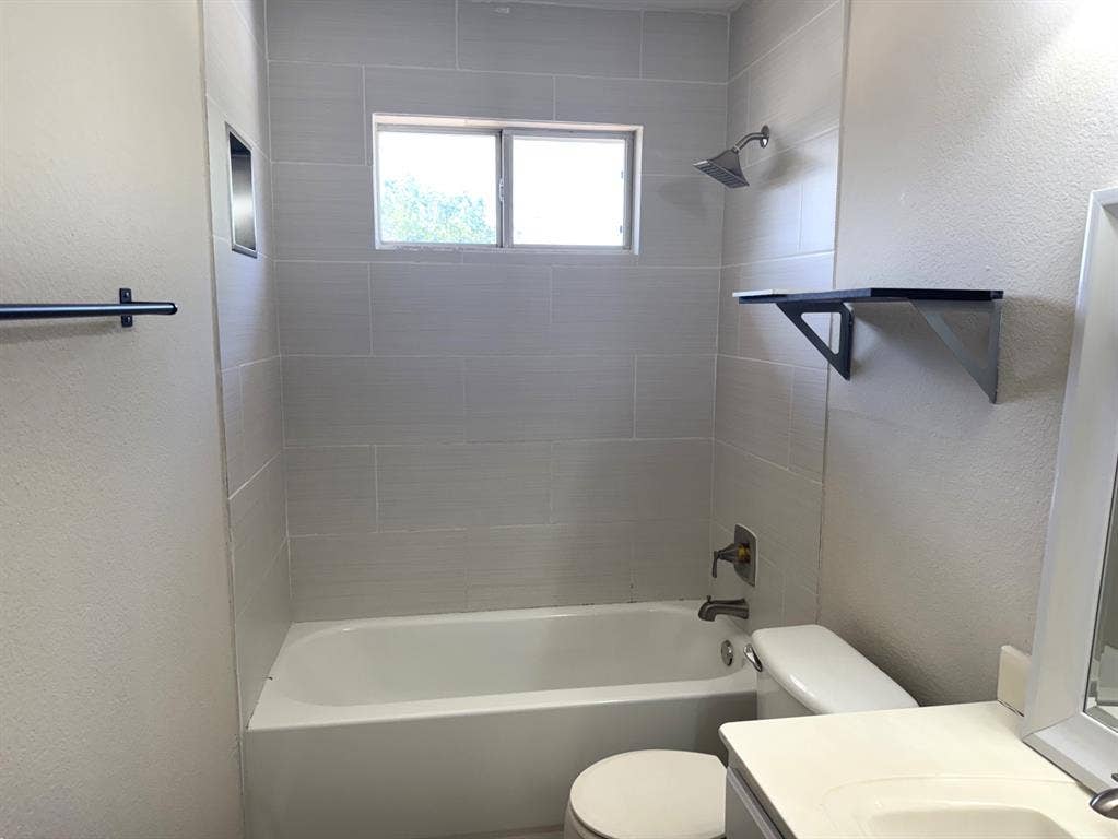 3204 Windridge Lane, Corinth, TX 76208