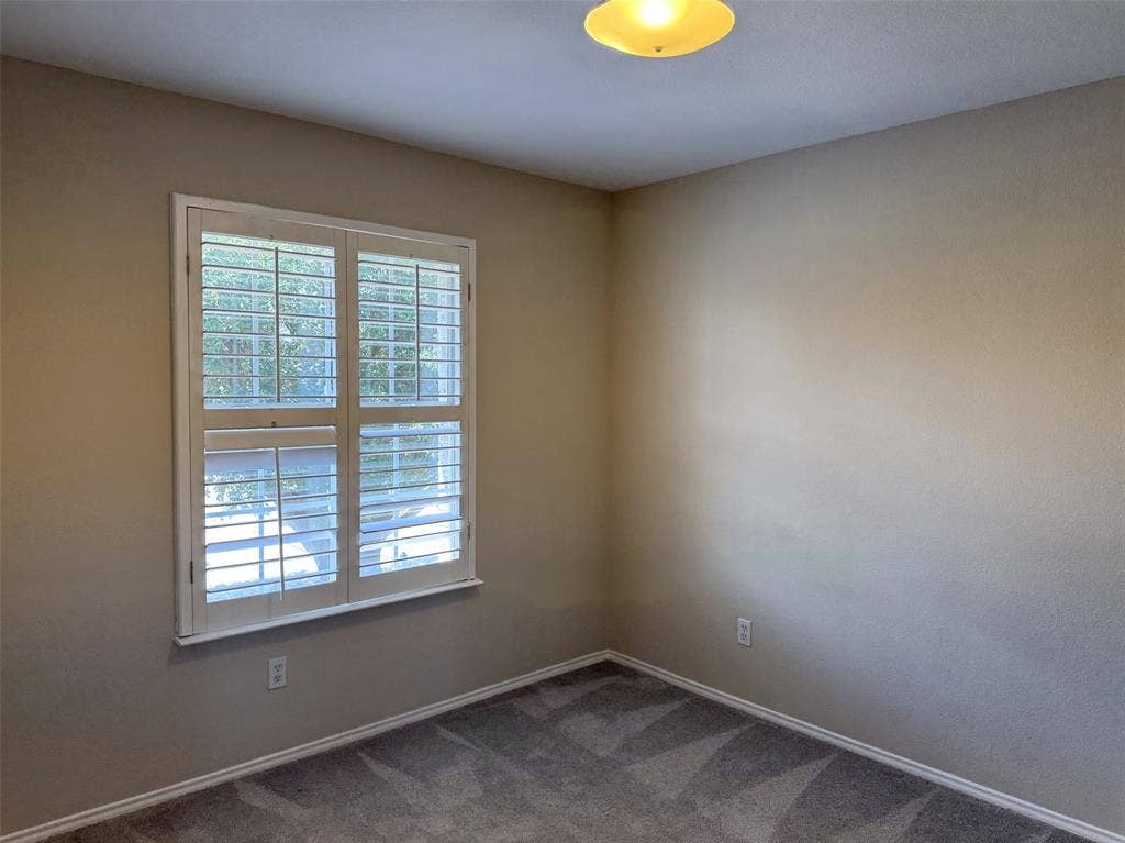3204 Windridge Lane, Corinth, TX 76208