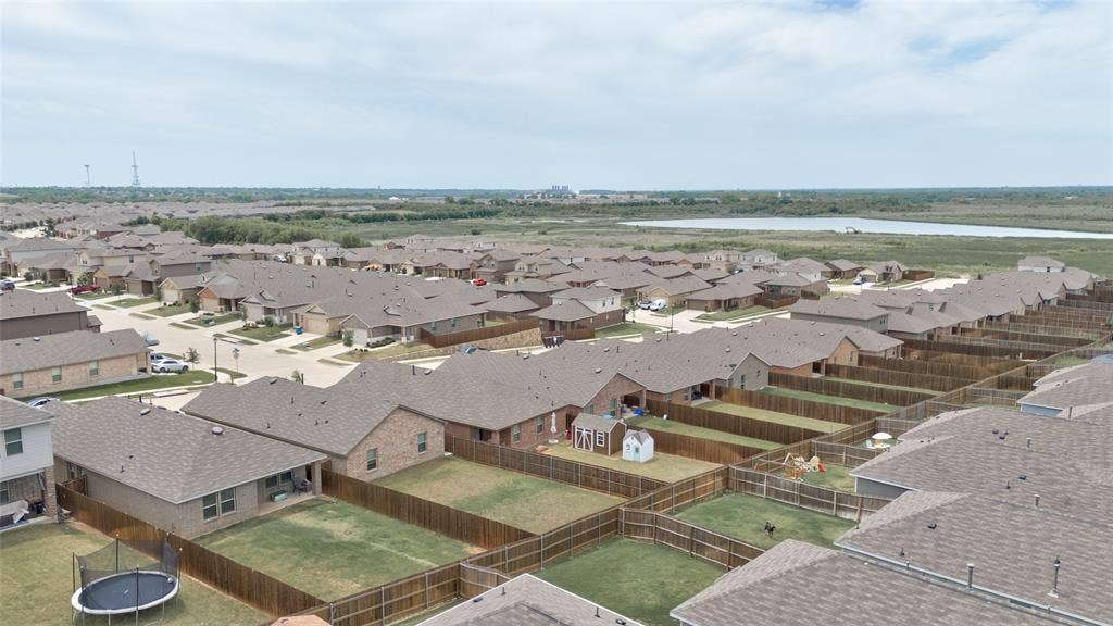 1016 Rio Bravo Drive, Forney, TX 75126 1016 Rio Bravo Drive, Forney, TX 75126