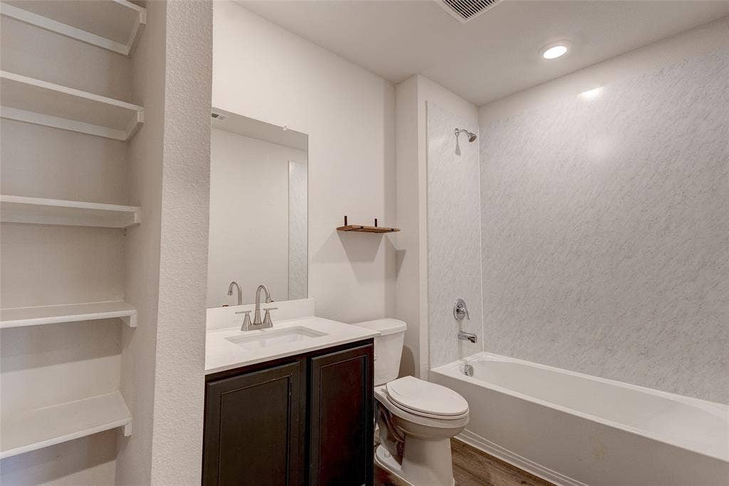 1016 Rio Bravo Drive, Forney, TX 75126 1016 Rio Bravo Drive, Forney, TX 75126