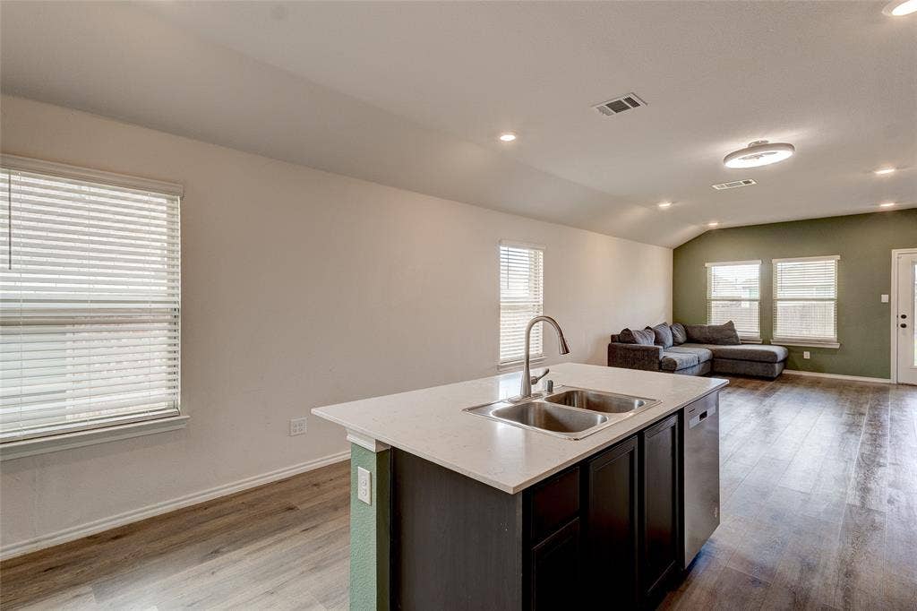 1016 Rio Bravo Drive, Forney, TX 75126 1016 Rio Bravo Drive, Forney, TX 75126