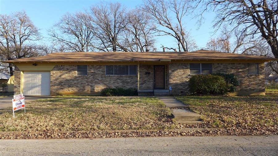 Property photo for 4208 Mccomas Road, Haltom City, TX