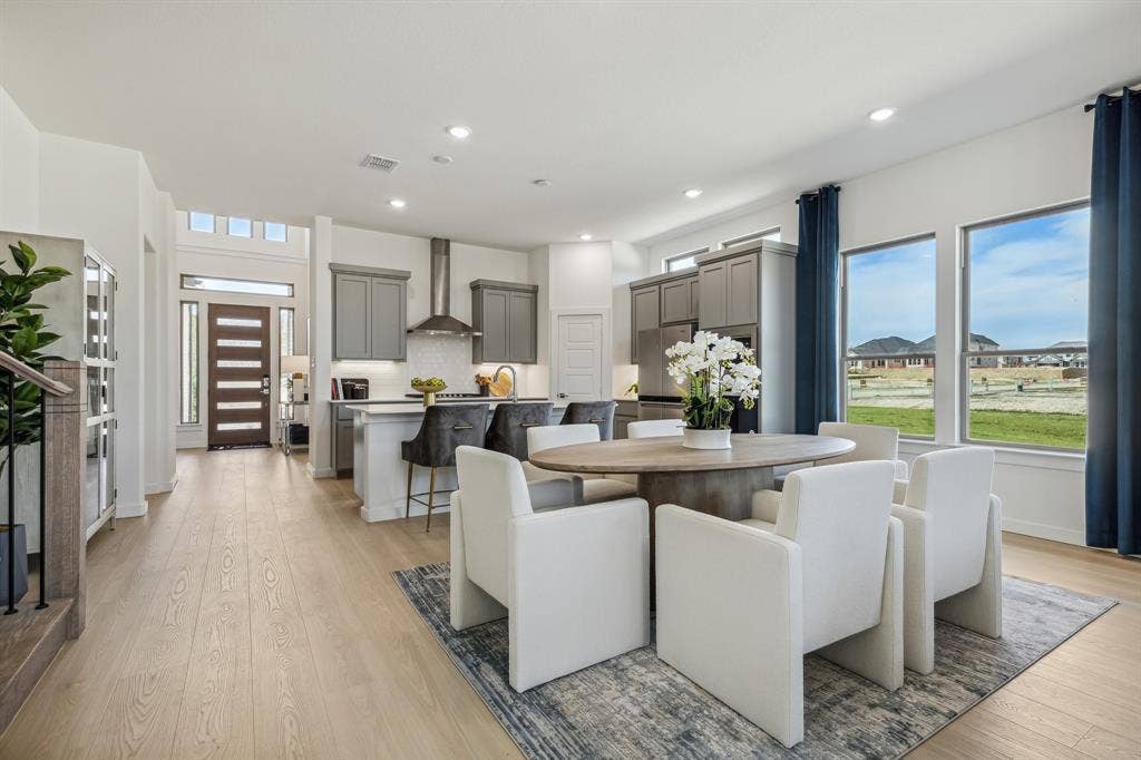 4705 Starlight Drive, McKinney, TX 75071 Dining Room in the Van Gogh II home plan by Trophy Signature Homes – REPRESENTATIVE PHOTO