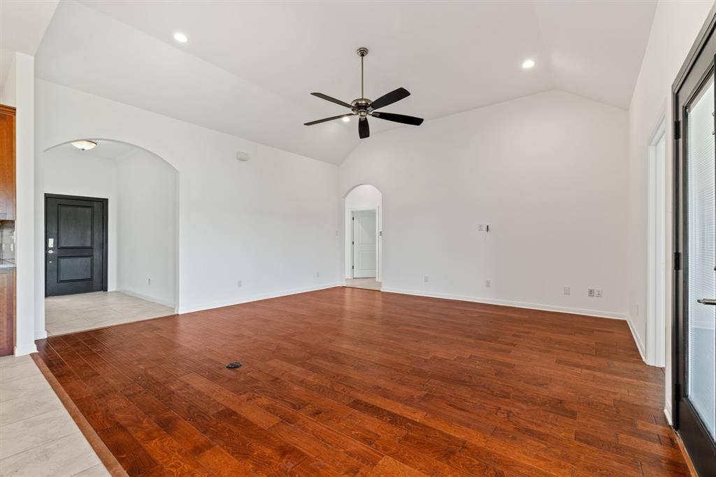 3648 Bluegrass Drive, Grand Prairie, TX 75052 3648 Bluegrass Drive, Grand Prairie, TX 75052
