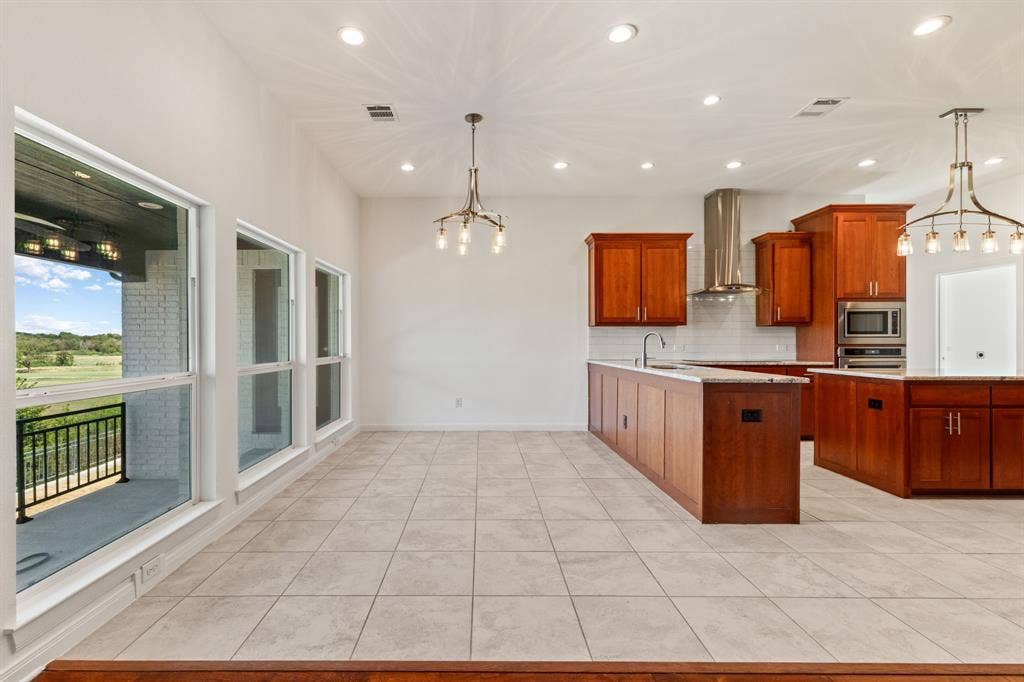3648 Bluegrass Drive, Grand Prairie, TX 75052 3648 Bluegrass Drive, Grand Prairie, TX 75052