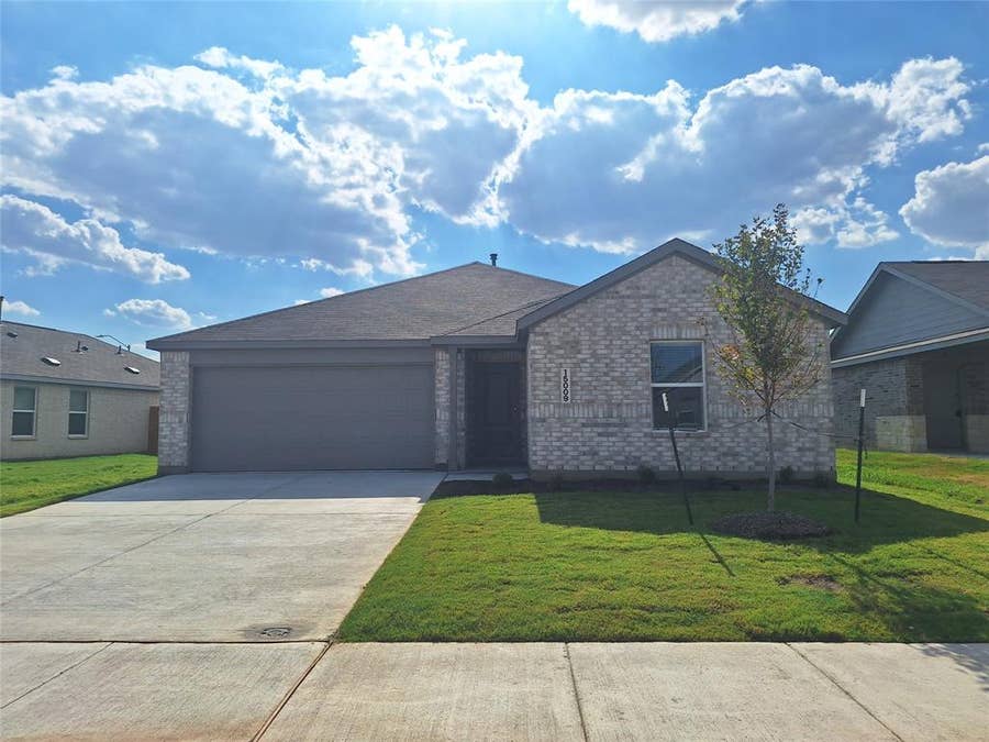 Property photo for 15009 Bushwacker Way, Fort Worth, TX