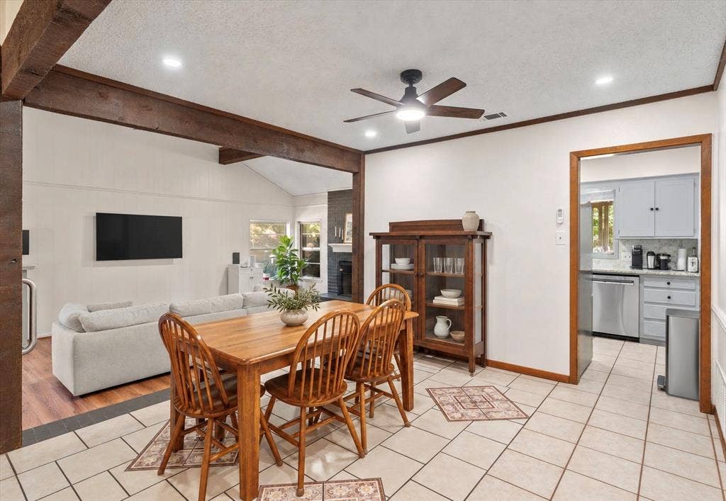 107 Karen Court, Athens, TX 75751 107 Karen Court, Athens, TX 75751