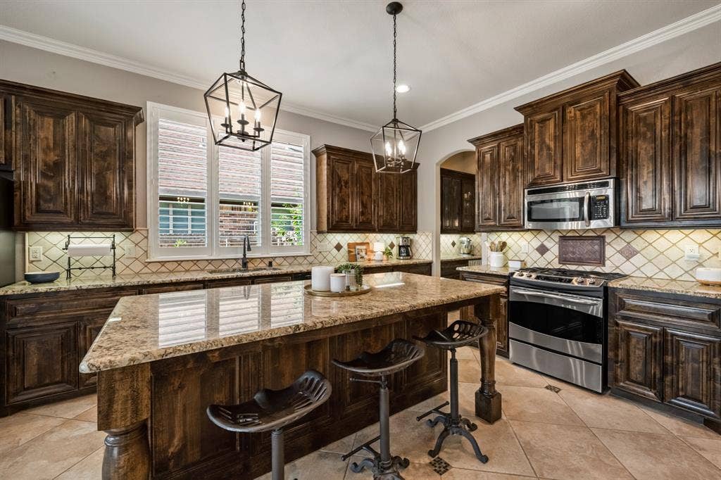 207 Charleston Lane, Fate, TX 75189 207 Charleston Lane, Fate, TX 75189