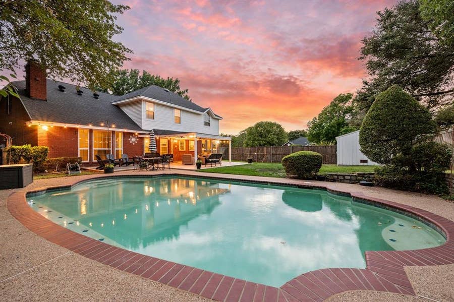 Property photo for 510 Anthony Drive, Euless, TX