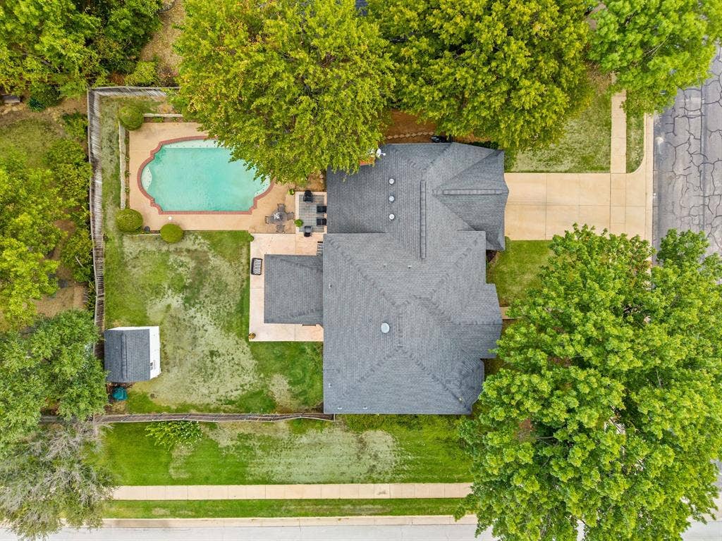 510 Anthony Drive, Euless, TX 76039