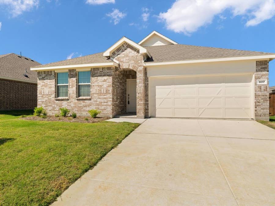 Property photo for 3017 Kaufman Court, Little Elm, TX