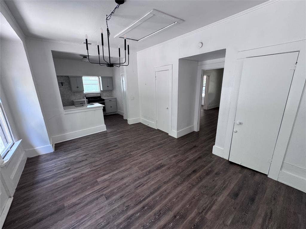 5619 Victor Street, Dallas, TX 75214