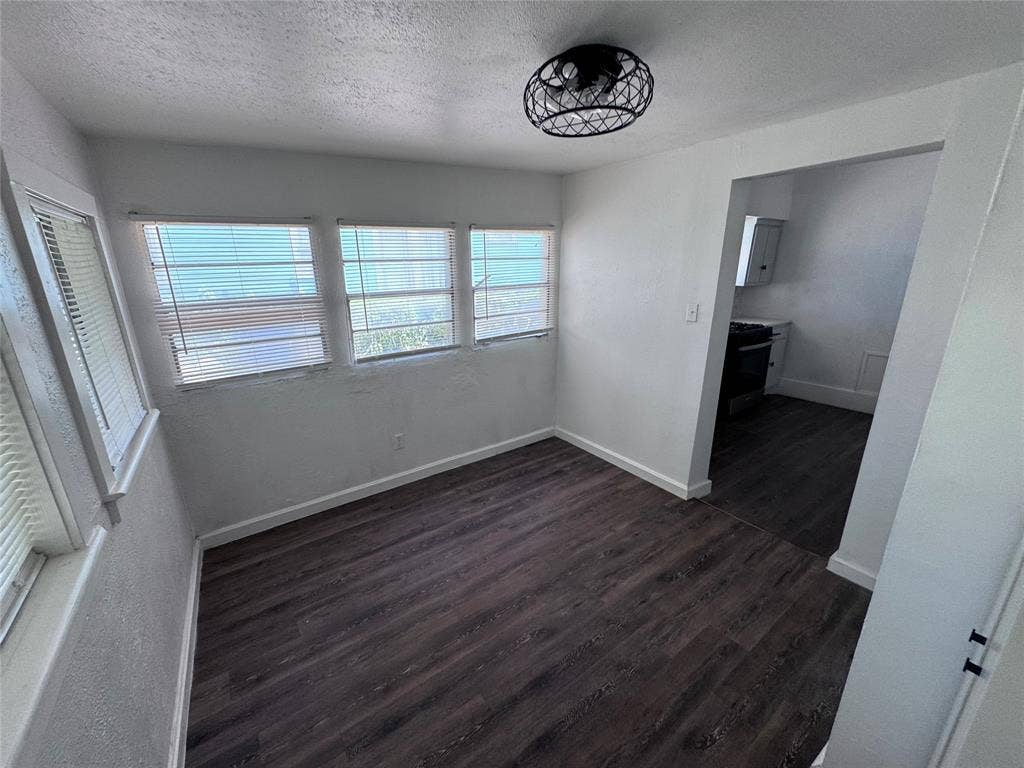 5619 Victor Street, Dallas, TX 75214