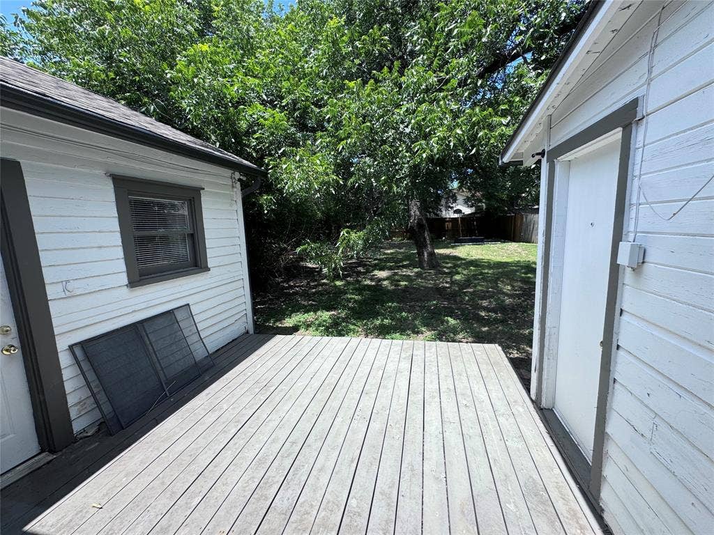 5619 Victor Street, Dallas, TX 75214
