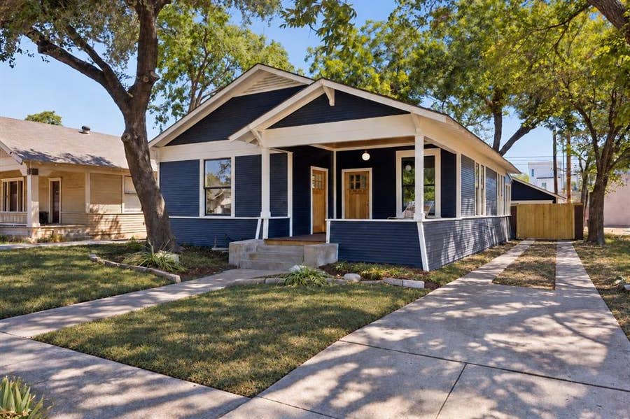 Property photo for 418 S Willomet Avenue, Dallas, TX
