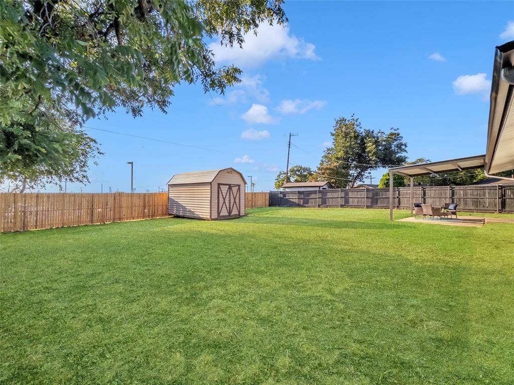 1802 Fairfax Lane, Carrollton, TX 75006 1802 Fairfax Lane, Carrollton, TX 75006