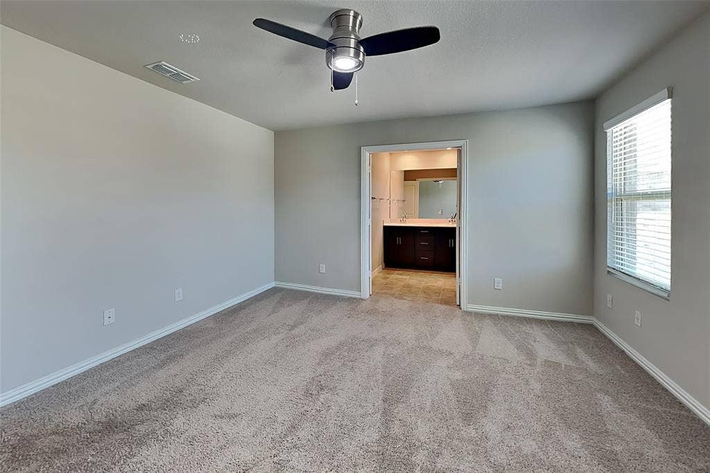 4109 Stockyard Station Lane, Sachse, TX 75048